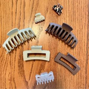 FREE CLAW CLIP with each order!